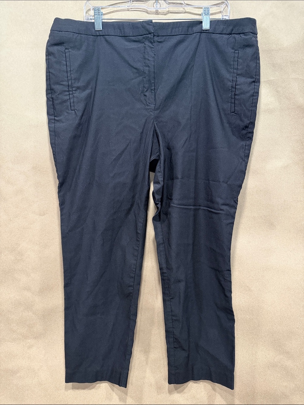 Worthington Black Cropped Dress Pants